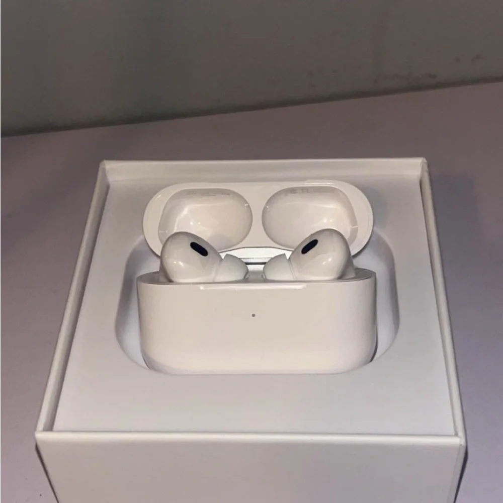 Apple AirPods Pro Box - White